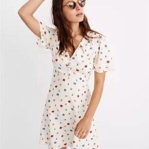 Madewell Orchard Blossom Flutter
Sleeve Dress